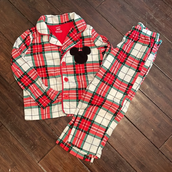 Disney Family Christmas Pjs - Picture 4 of 6